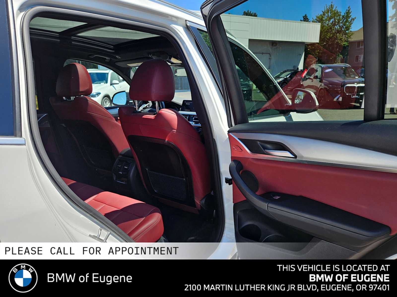Used 2024 BMW X3 sDrive30i w/ Convenience Package RWD image 14