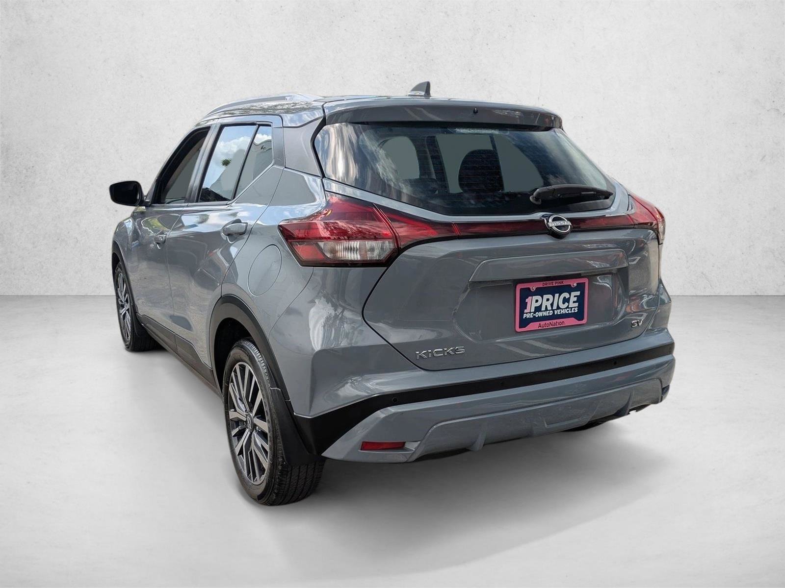 Used 2022 Nissan Kicks SV FWD image 8
