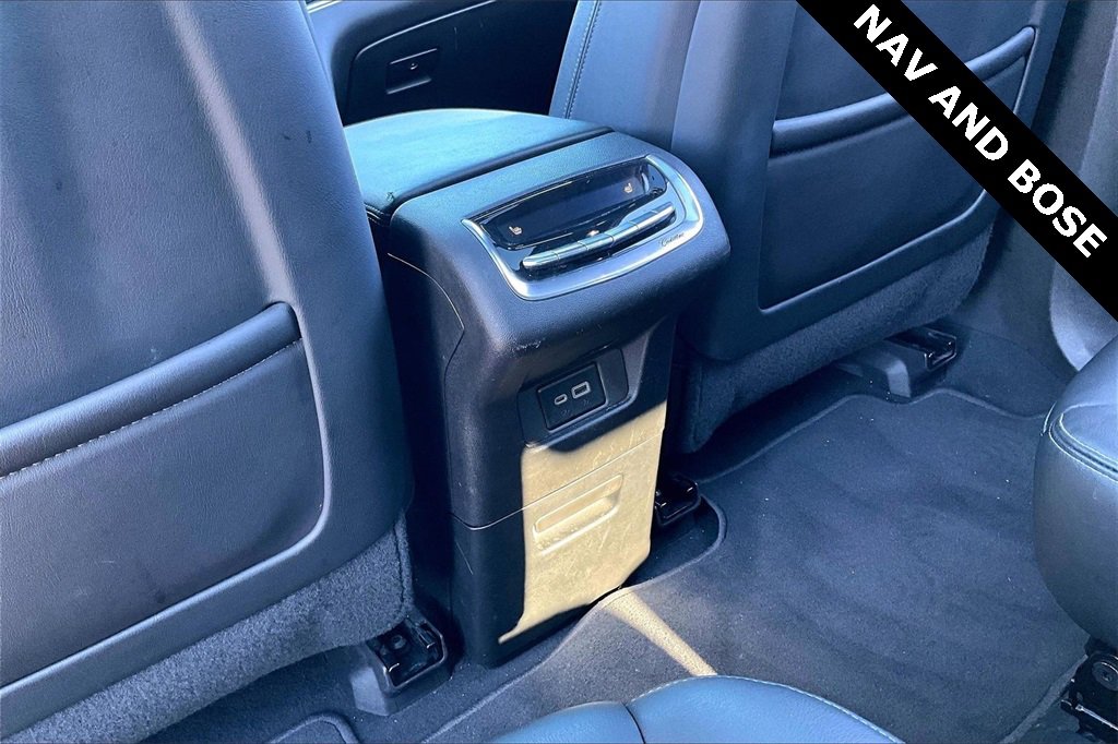 Used 2023 Cadillac XT6 Premium Luxury image 25