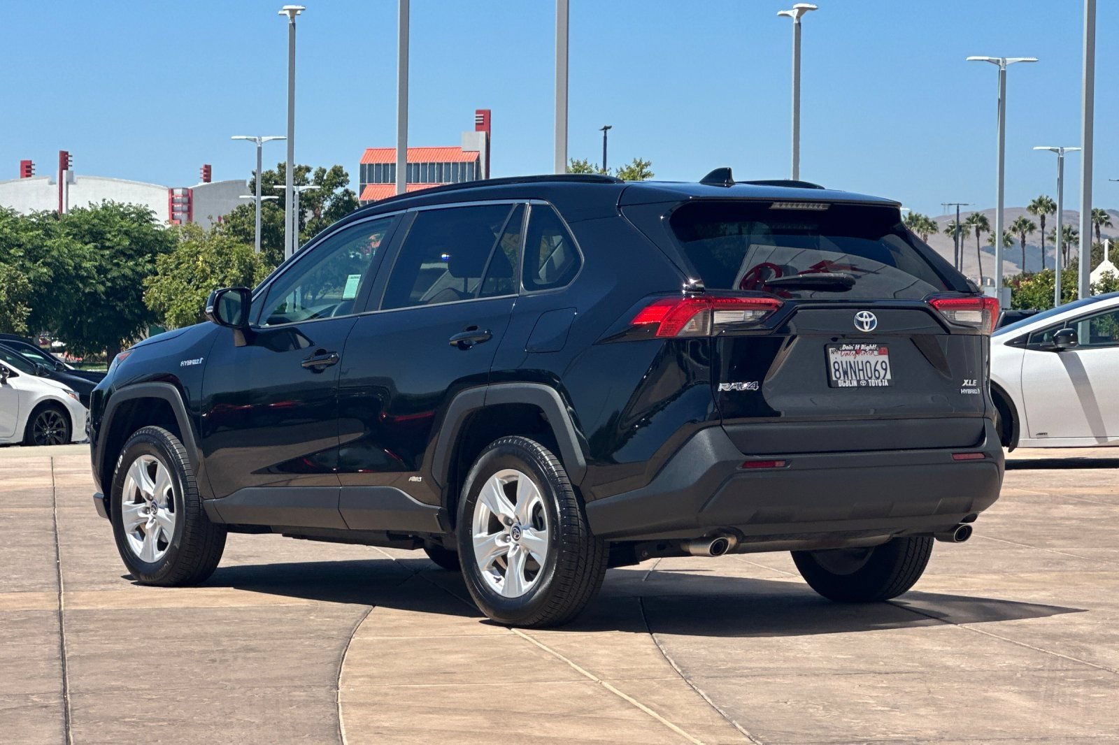 Certified 2021 Toyota RAV4 XLE AWD/4WD image 7