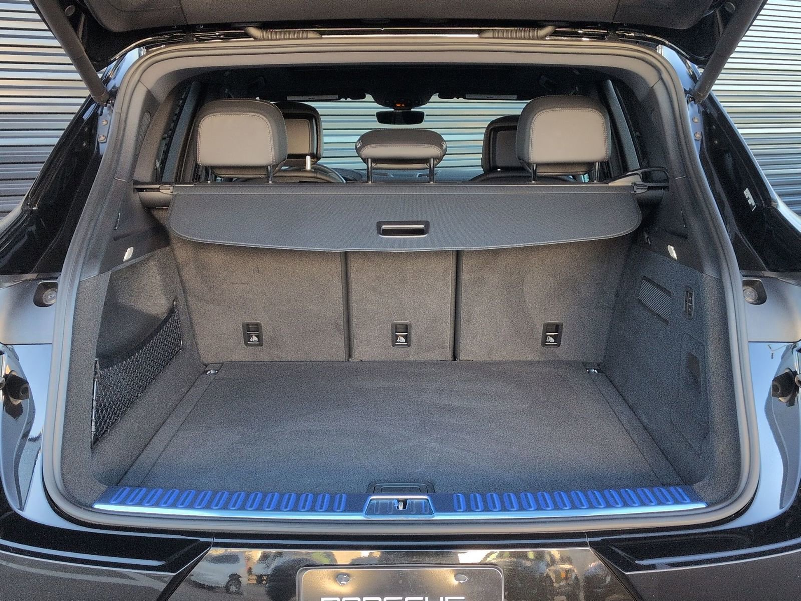 Certified 2026 Porsche Cayenne image 23