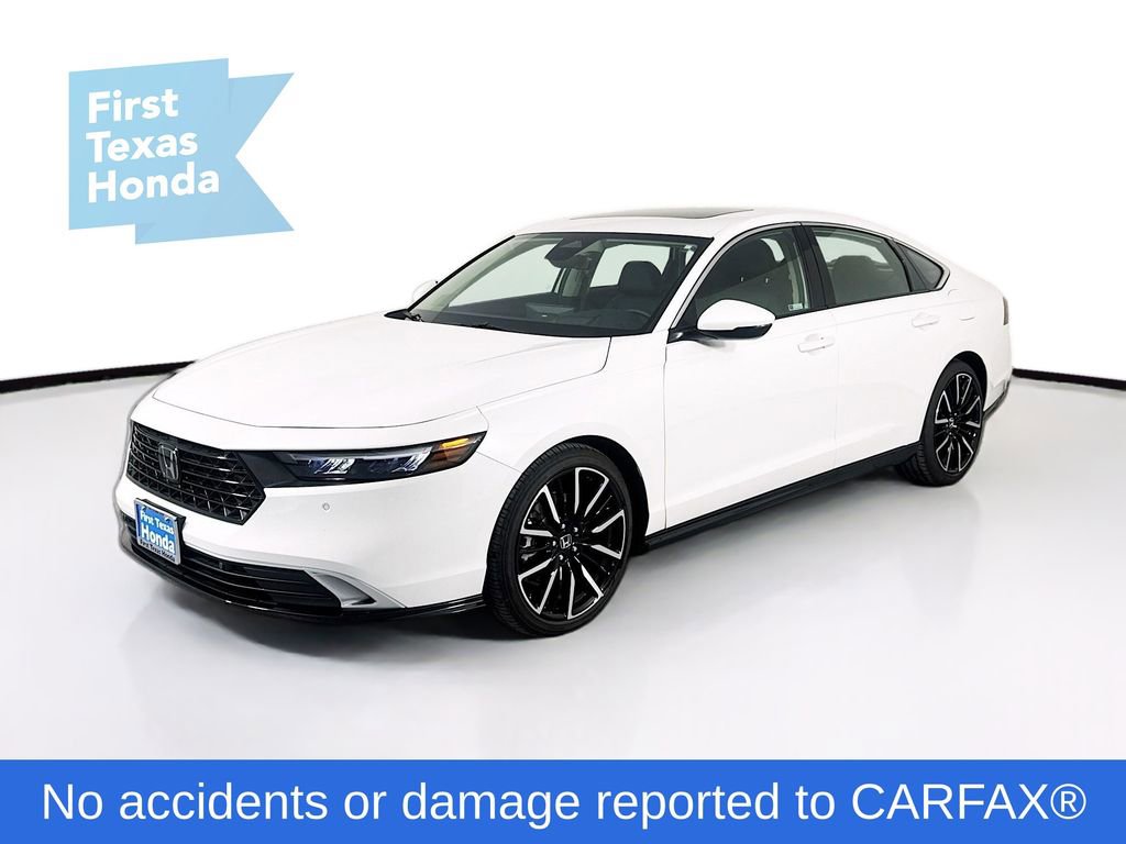 Used 2025 Honda Accord Touring image 3