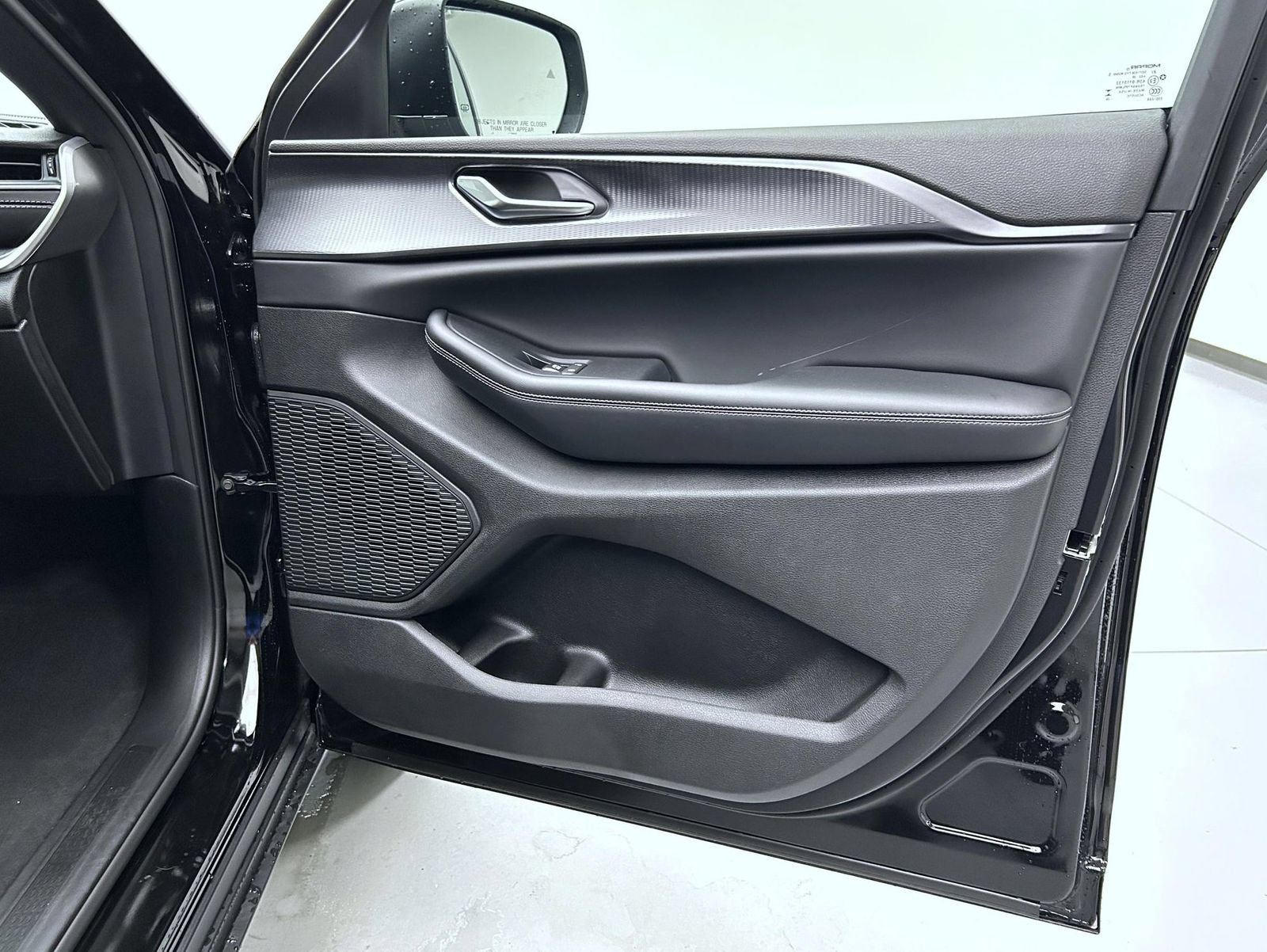 New 2026 Jeep Grand Cherokee L 4WD image 16