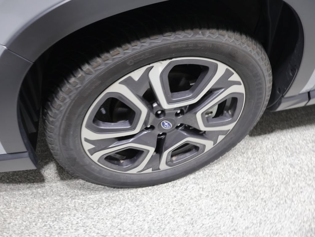 Used 2023 Subaru Ascent Limited AWD/4WD image 9