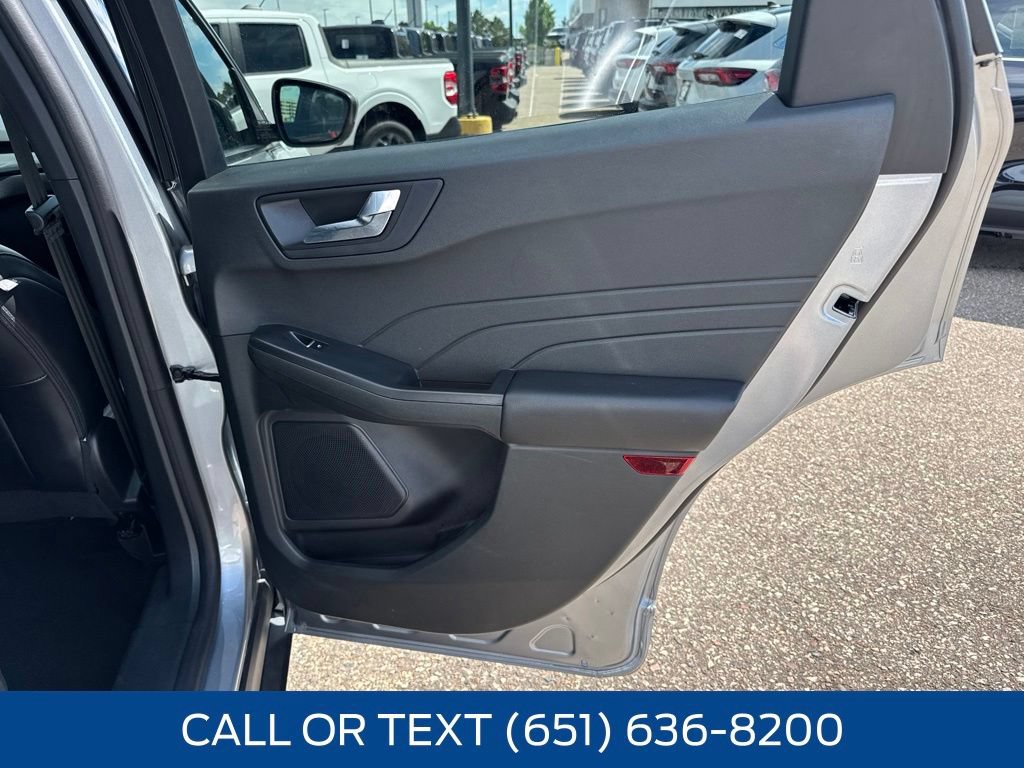 Used 2023 Ford Escape ST-Line Elite AWD/4WD image 40