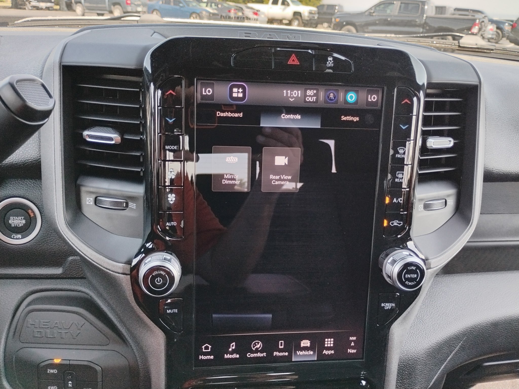 New 2027 RAM 3500 Tradesman AWD/4WD image 32