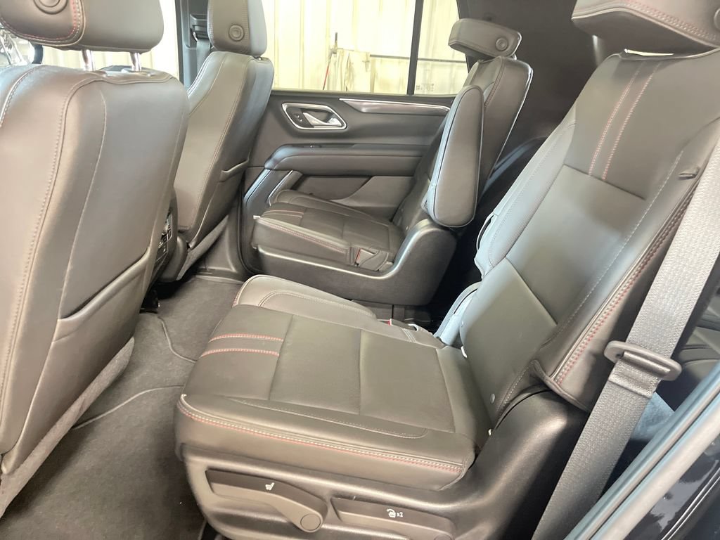 Used 2021 Chevrolet Tahoe RST w/ Luxury Package AWD/4WD image 27