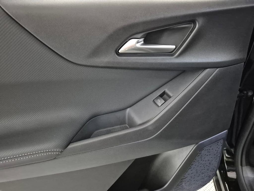 New 2026 Chevrolet Equinox LT AWD/4WD image 23