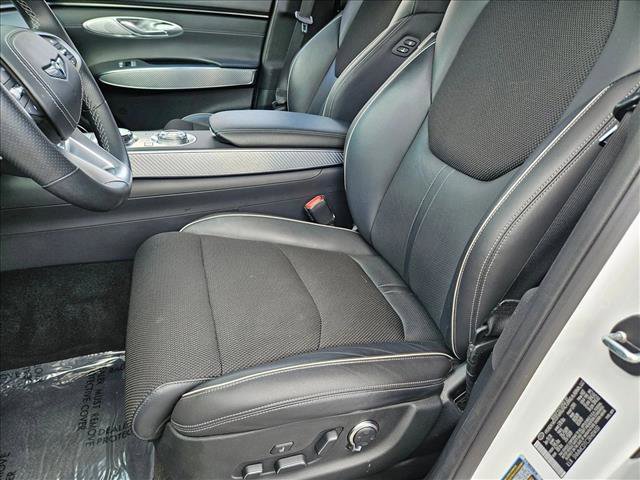 Used 2024 Genesis GV70 3.5T Sport image 16