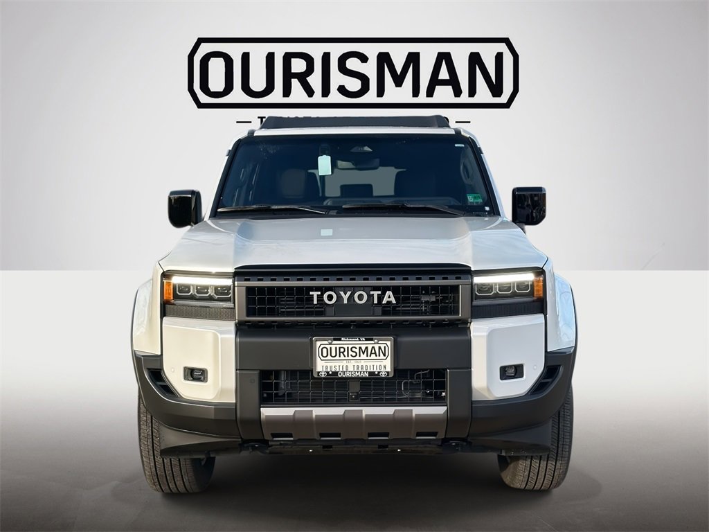 Used 2025 Toyota Land Cruiser image 26