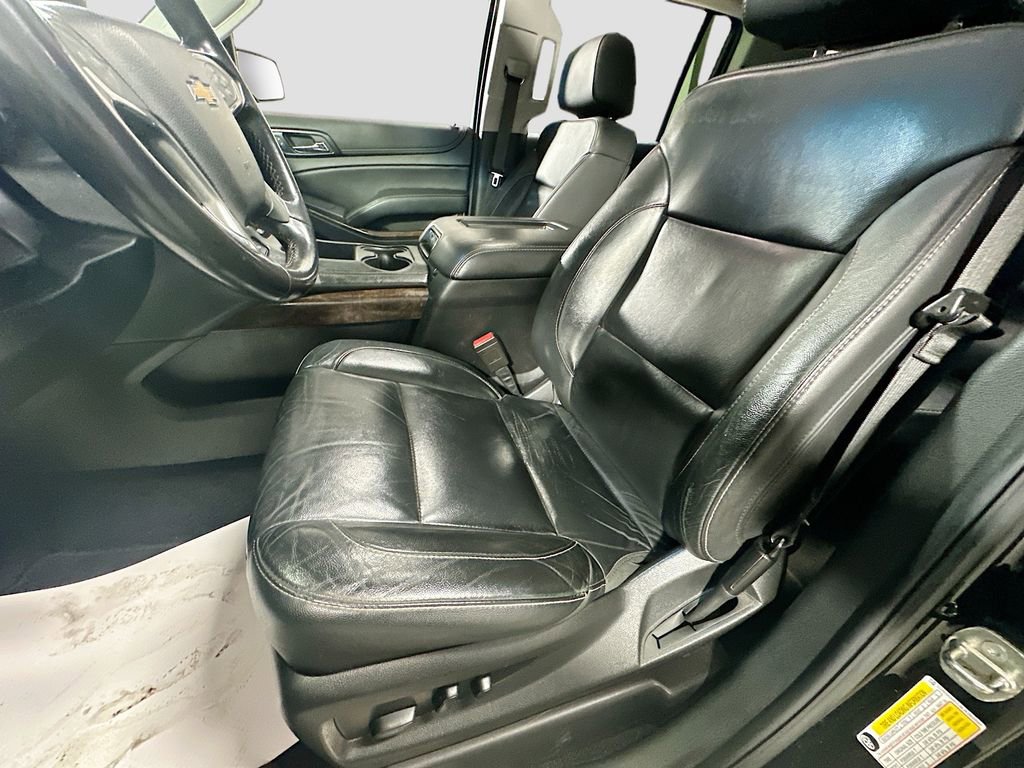Used 2020 Chevrolet Suburban LT image 22