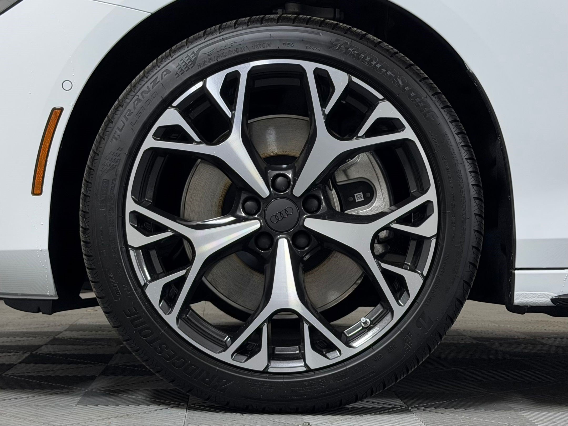 New 2026 Audi A6 Premium Plus AWD/4WD image 12
