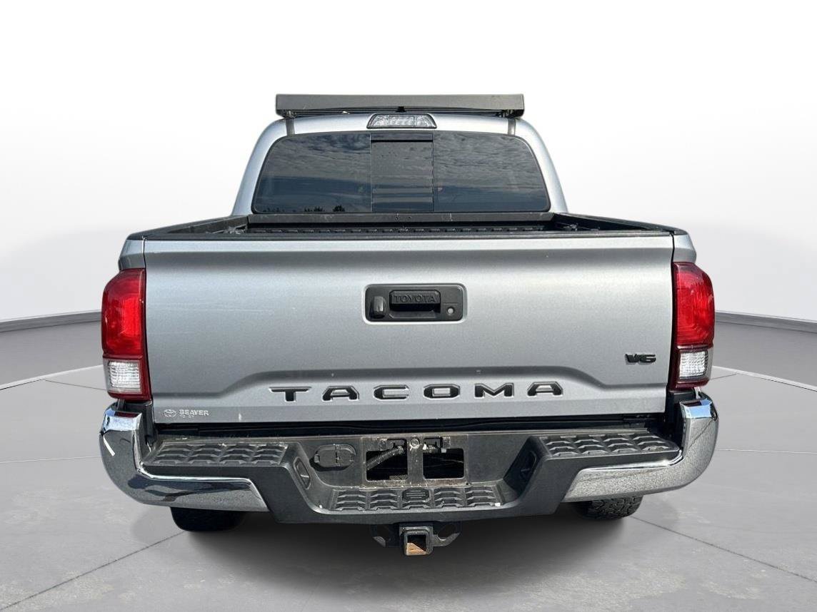 Used 2019 Toyota Tacoma SR5 RWD image 7