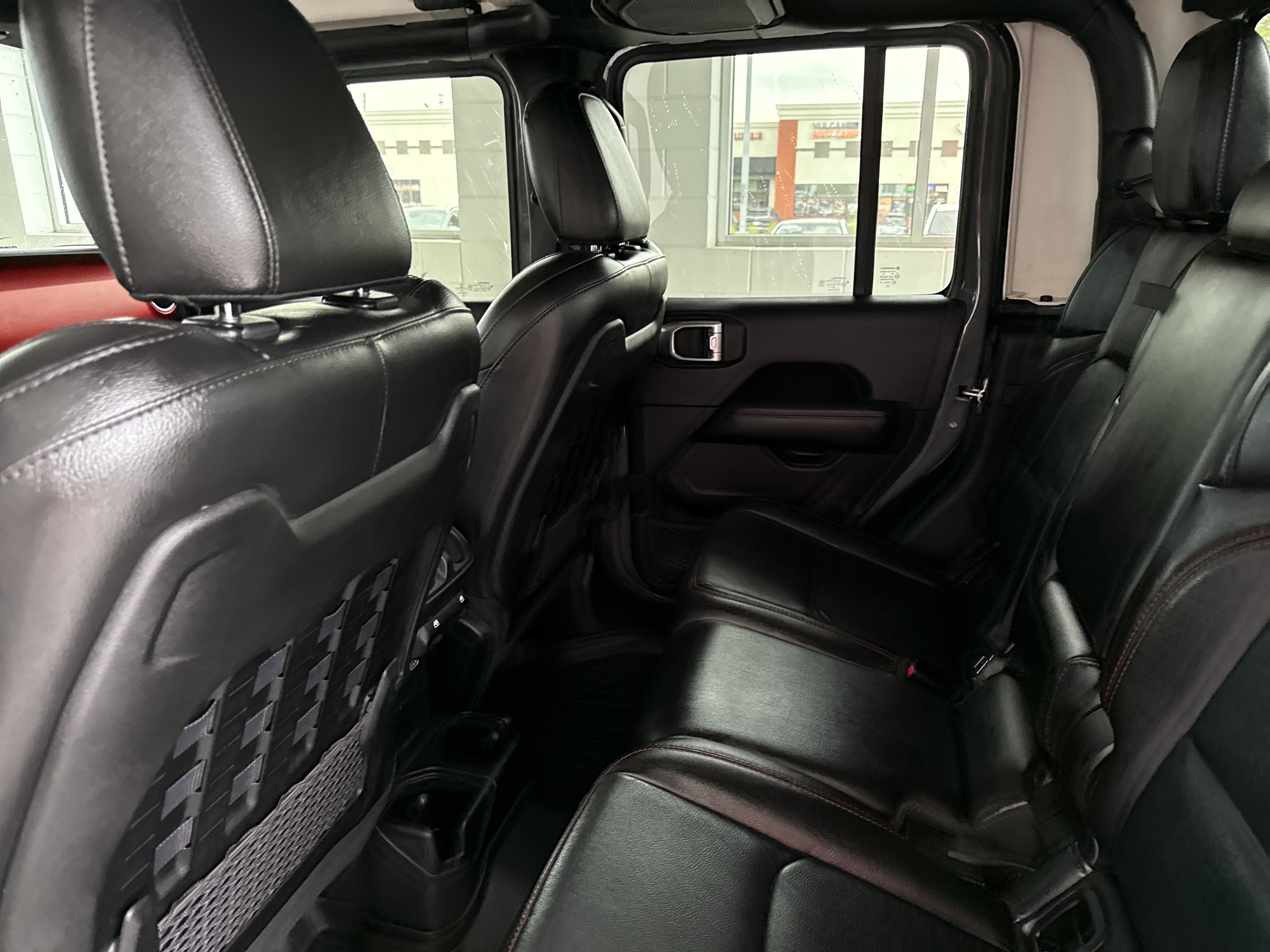 Used 2022 Jeep Gladiator Rubicon w/ LED Lighting Group AWD/4WD image 18