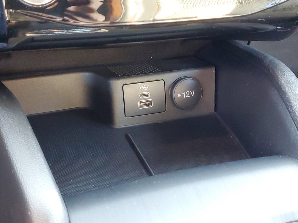 Certified 2024 Ford Escape ST-Line w/ Tech Pack #1 AWD/4WD image 32