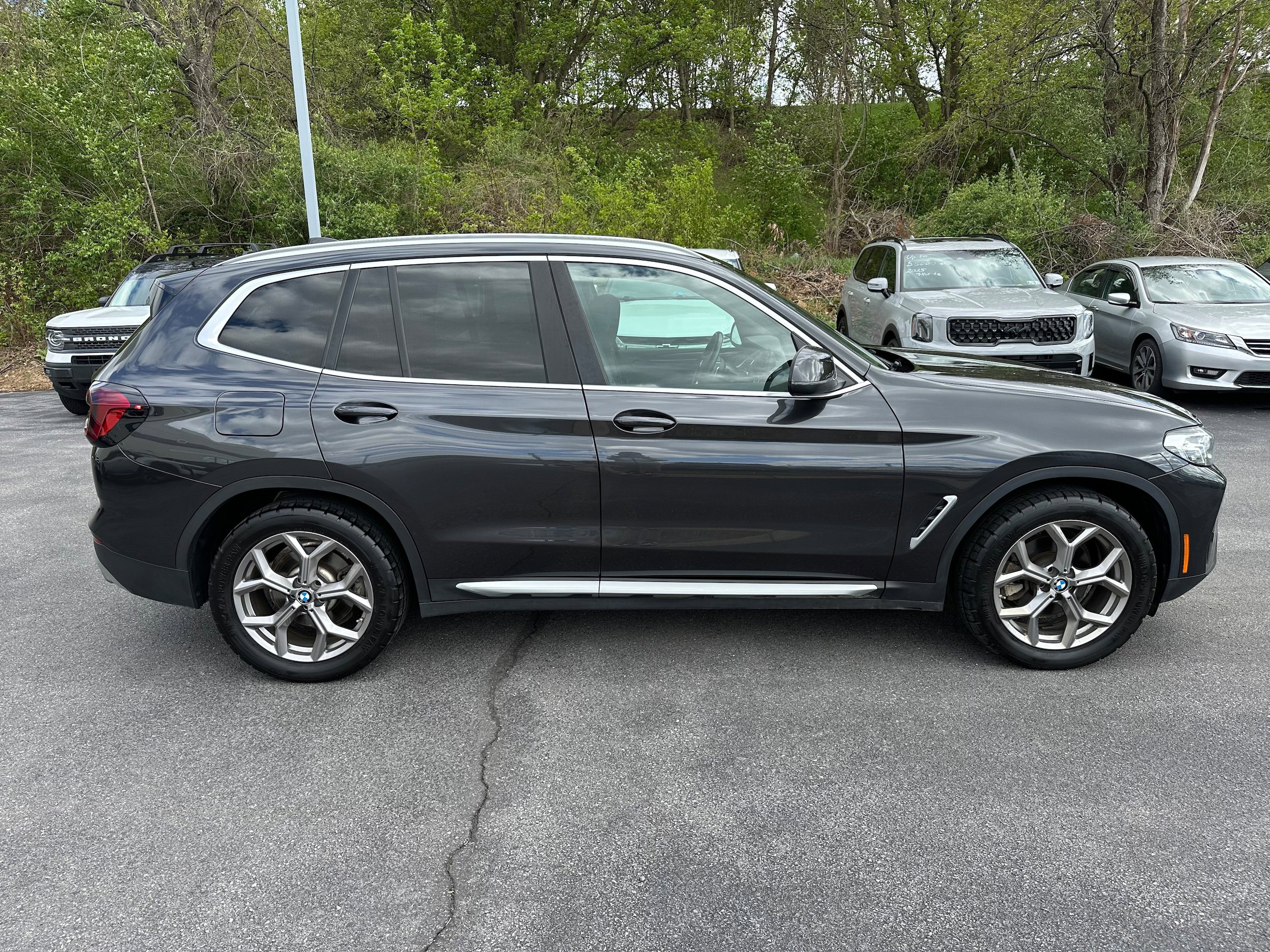 Used 2023 BMW X3 xDrive30i w/ Convenience Package image 4