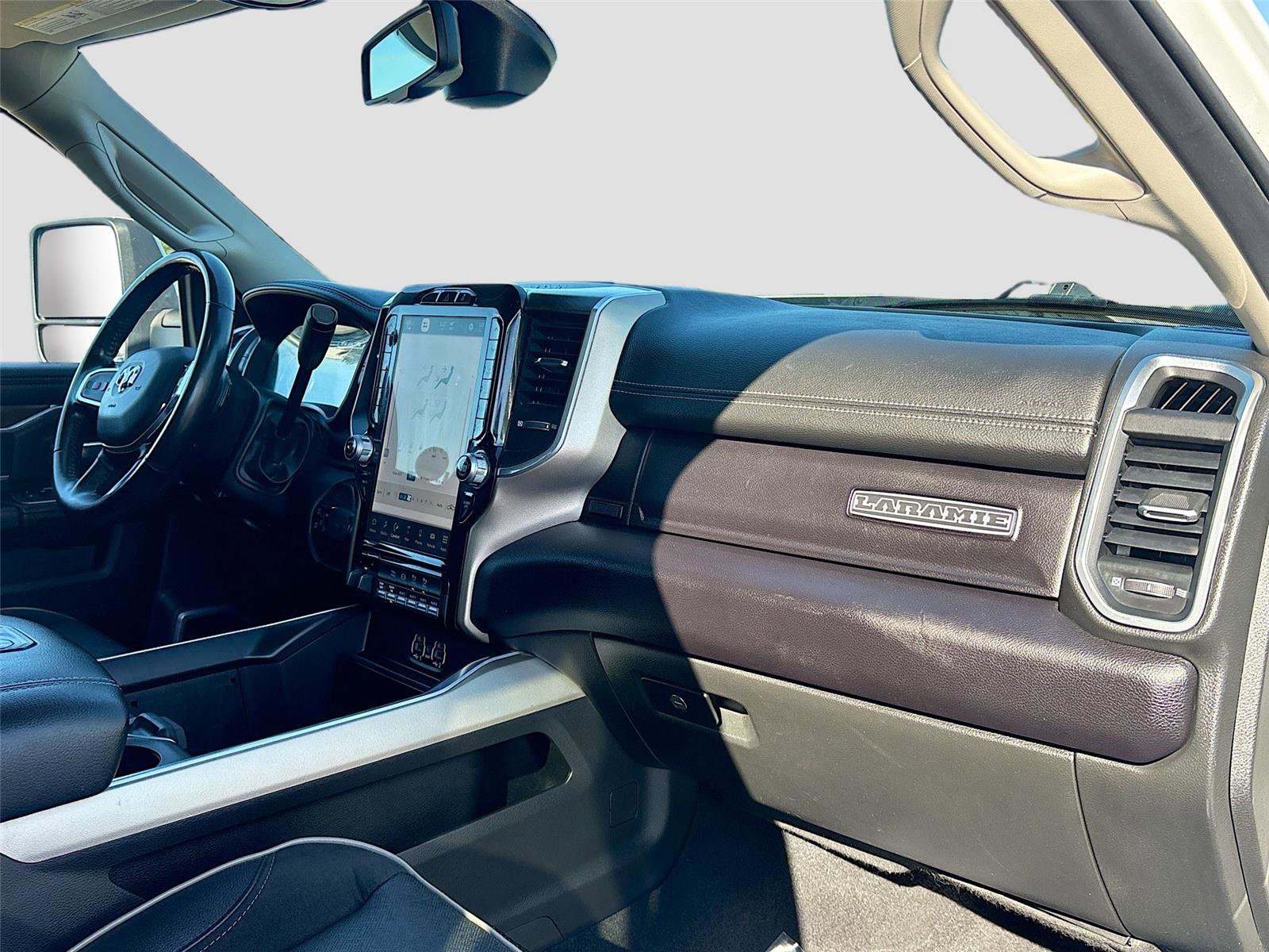 Used 2023 RAM 2500 Laramie image 32