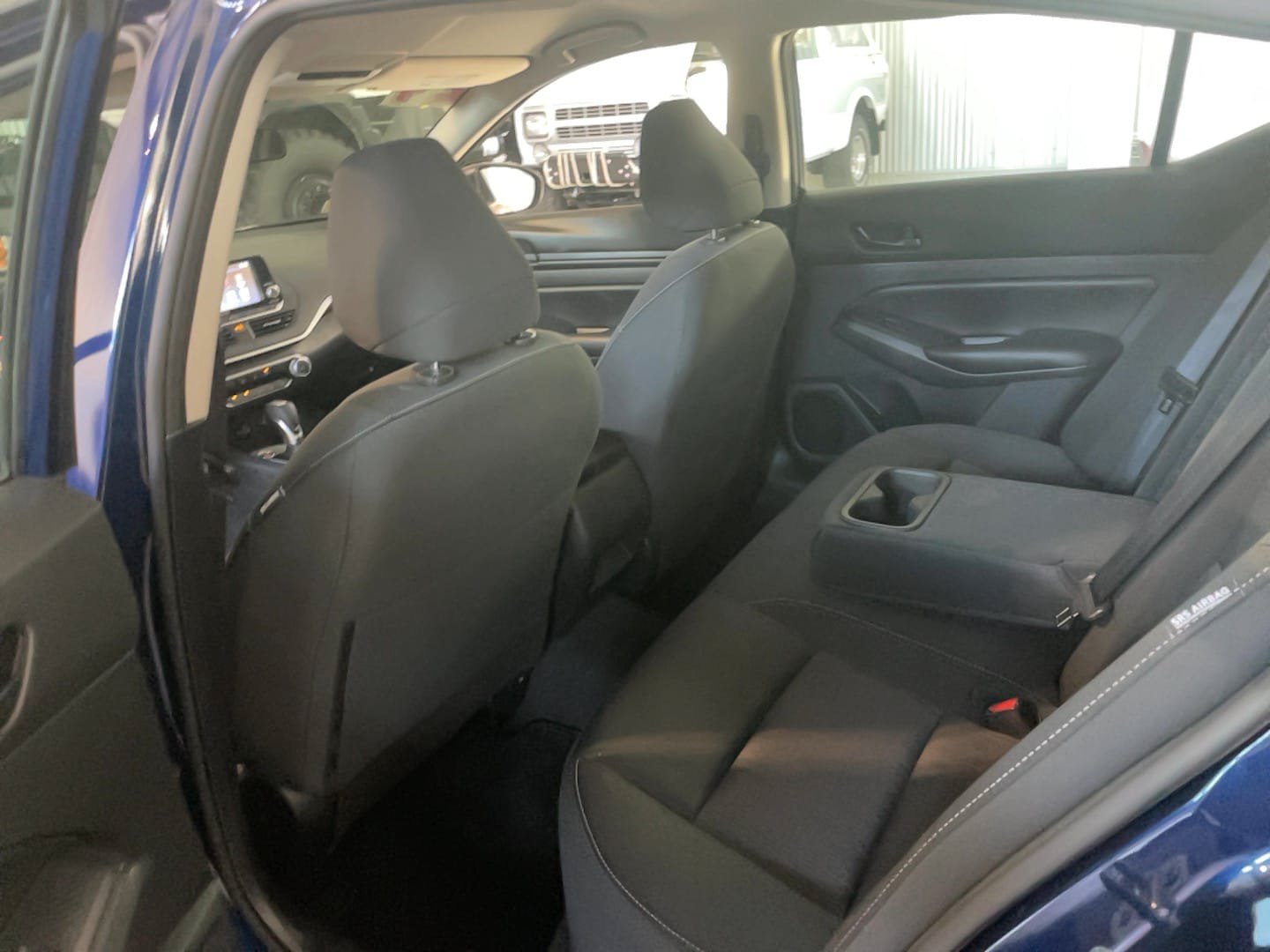 Used 2024 Nissan Altima 2.5 S FWD image 15