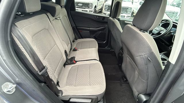 Certified 2022 Ford Escape SE w/ SE Sport Appearance Package image 13