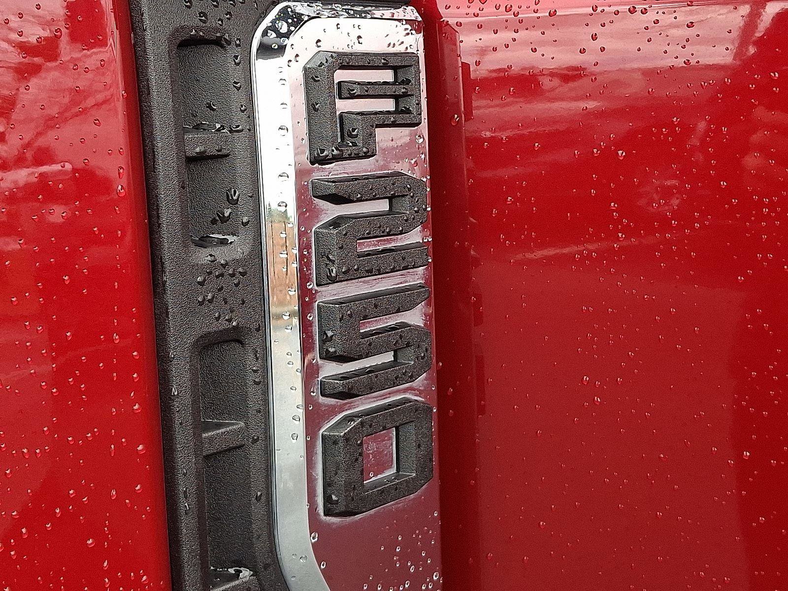 Used 2024 Ford F250 Platinum w/ Tremor Off-Road Package image 32