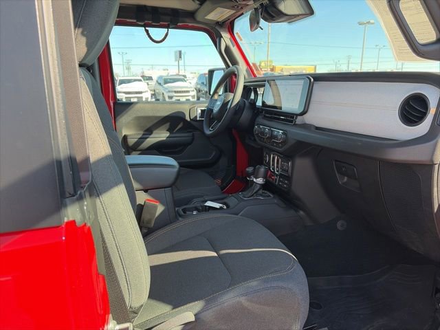 Used 2024 Jeep Wrangler Sport AWD/4WD image 12