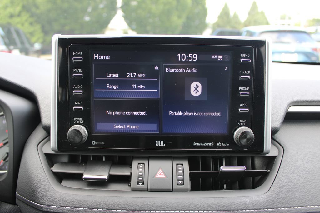 Used 2021 Toyota RAV4 XLE Premium AWD/4WD image 25