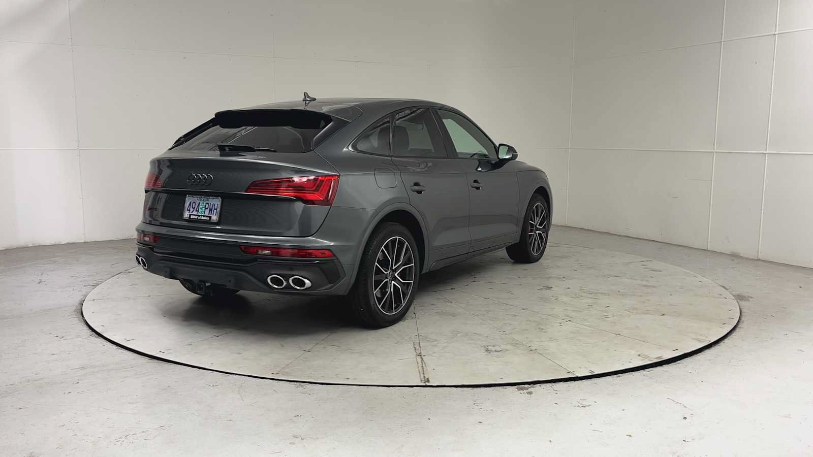 Used 2024 Audi SQ5 Premium Plus AWD/4WD image 2