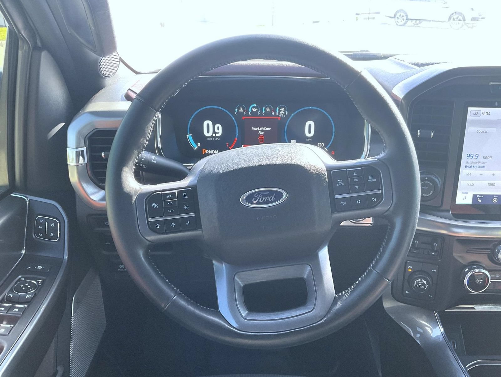 Used 2023 Ford F150 Lariat AWD/4WD image 13