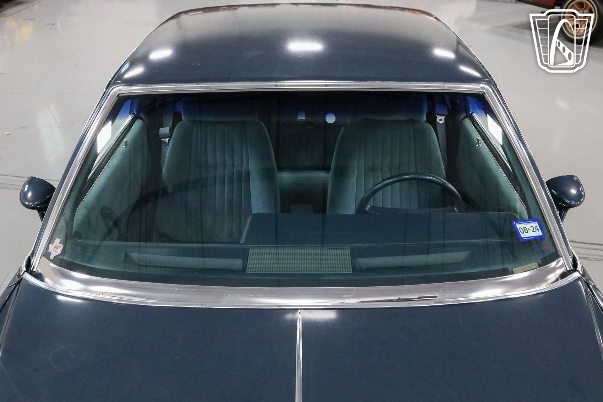 Used 1987 Pontiac Grand Prix LE image 8