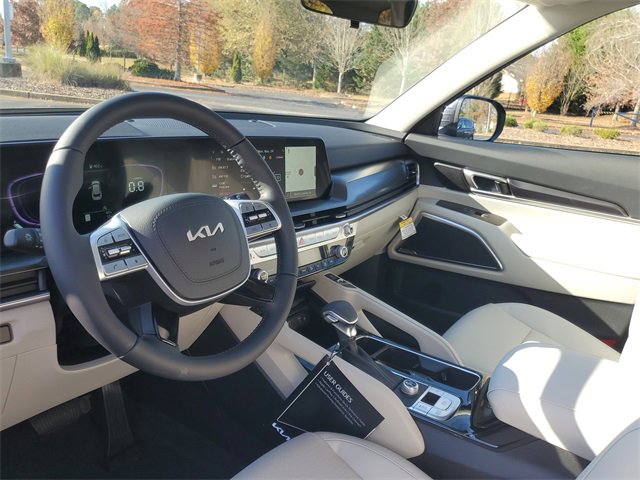 New 2025 Kia Telluride S image 13