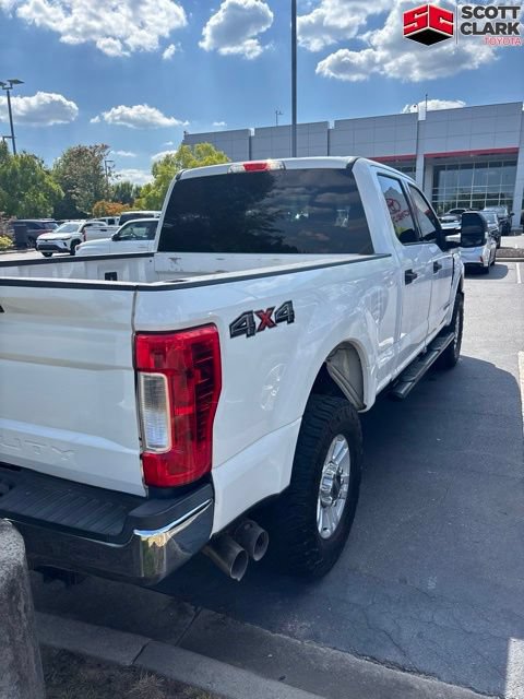 Used 2019 Ford F250 XLT w/ Snow Plow Prep Package AWD/4WD image 6
