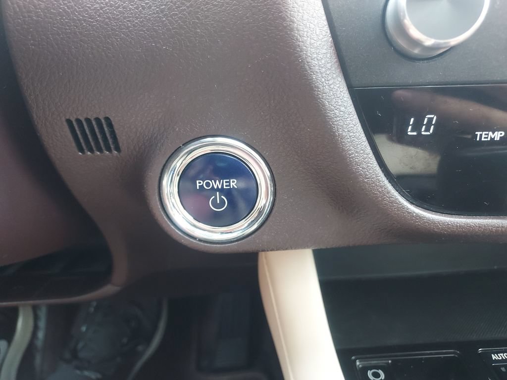 Used 2019 Lexus RX 450h AWD w/ Navigation Package image 20