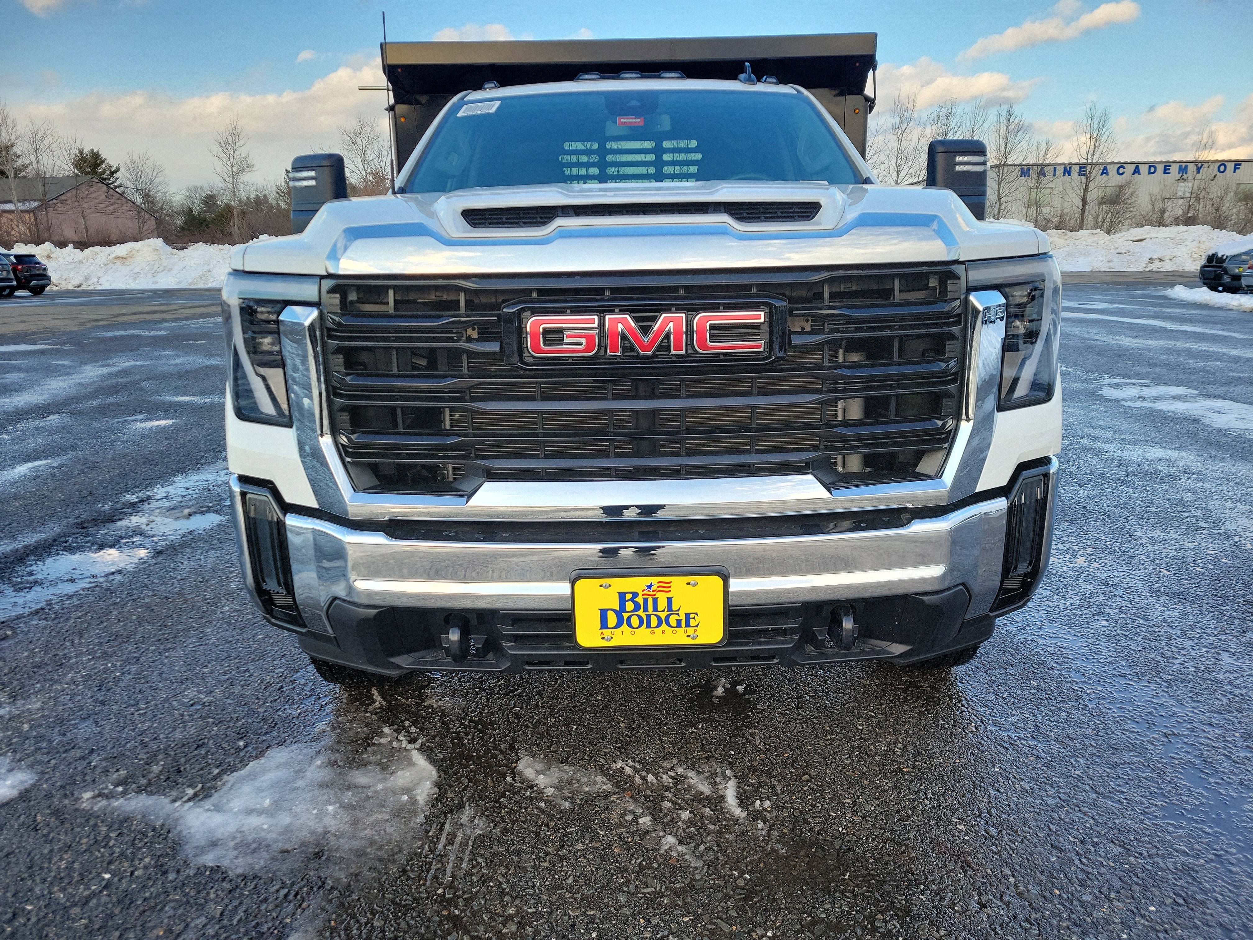 New 2026 GMC Sierra 3500 Pro w/ Convenience Package image 10