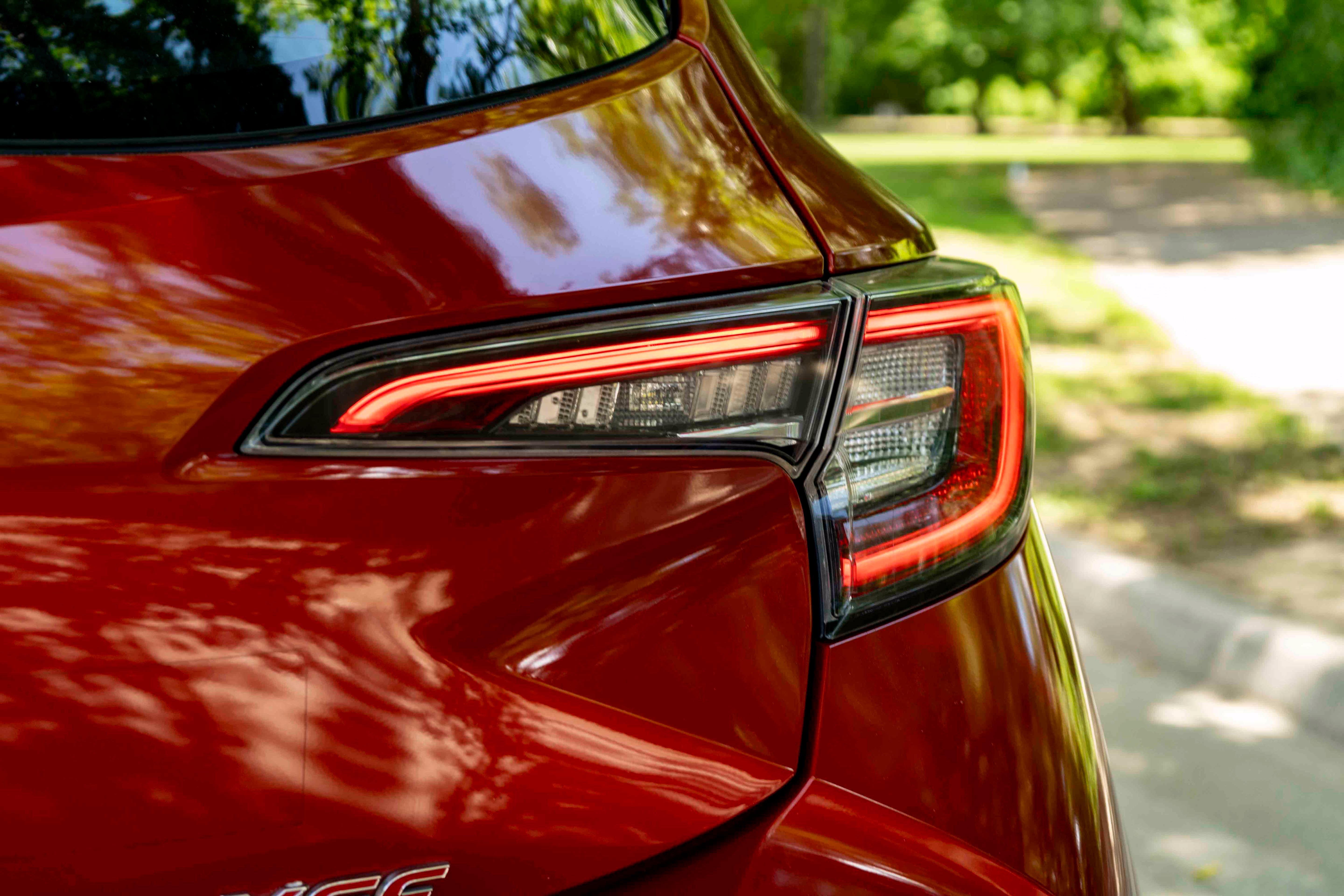 Used 2020 Toyota Corolla XSE FWD image 13