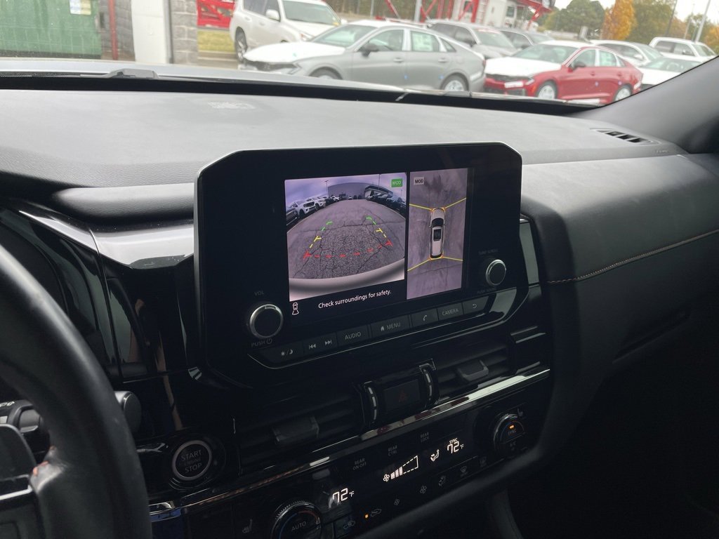 Used 2023 Nissan Pathfinder Rock Creek image 17