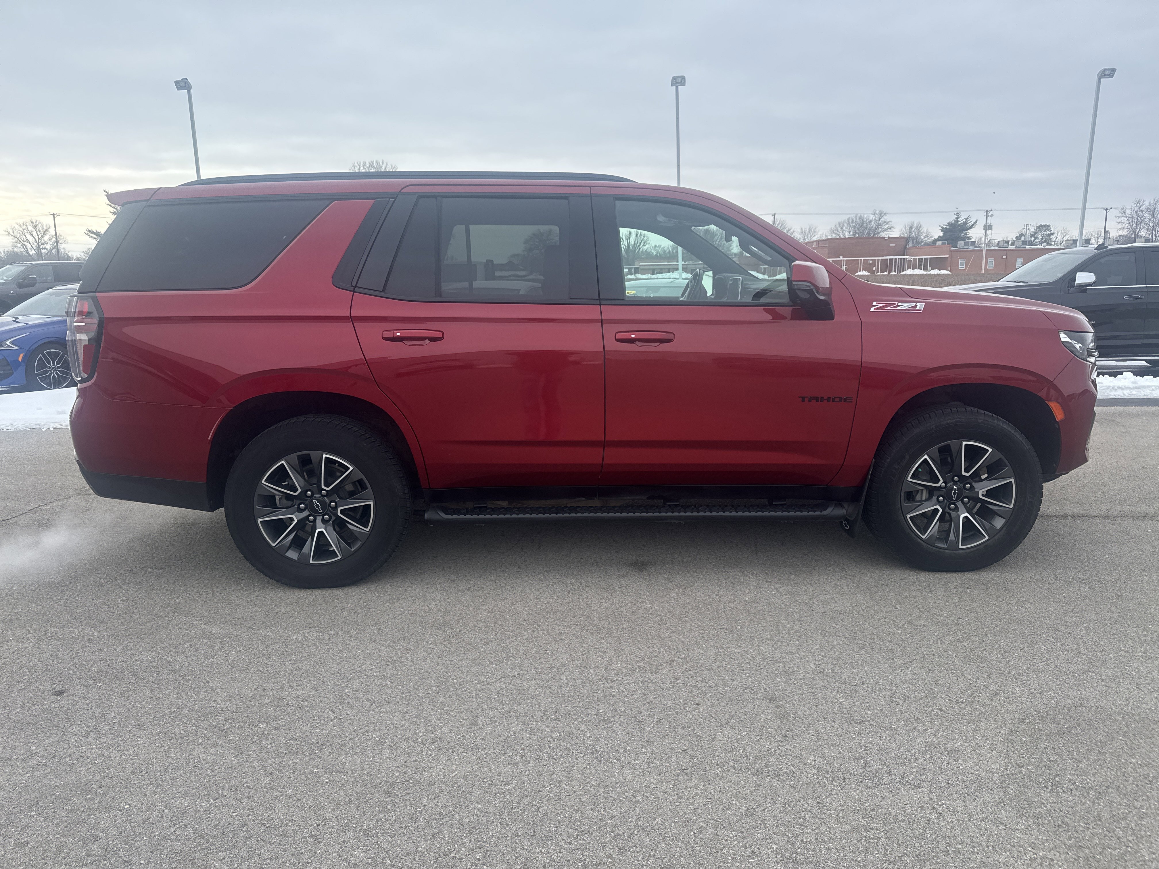 Used 2021 Chevrolet Tahoe Z71 w/ Z71 Signature Package image 6
