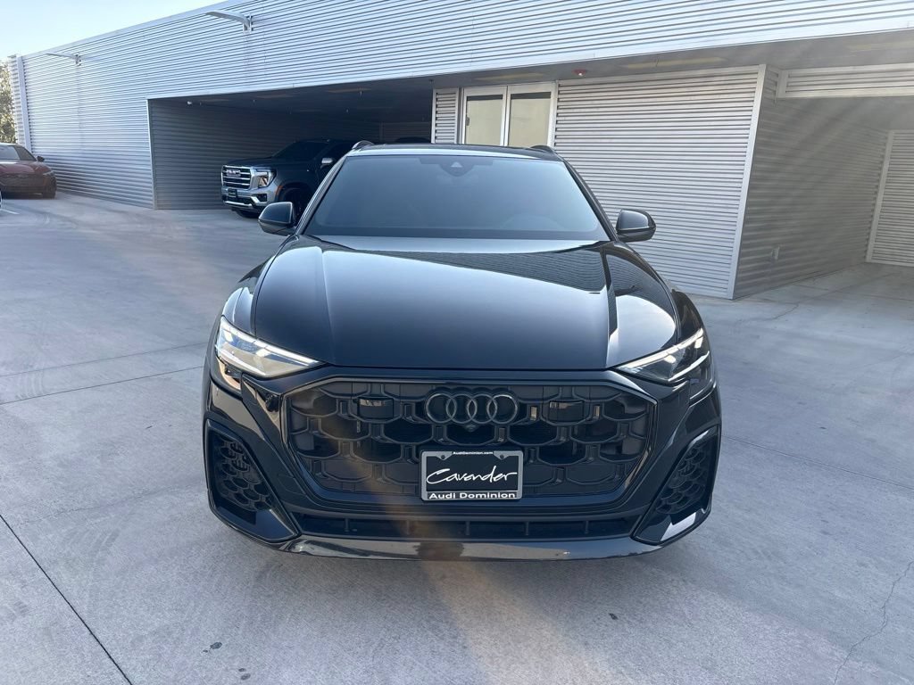 Used 2024 Audi SQ8 Premium Plus AWD/4WD image 2