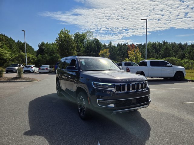 New 2025 Jeep Wagoneer Series III AWD/4WD image 3