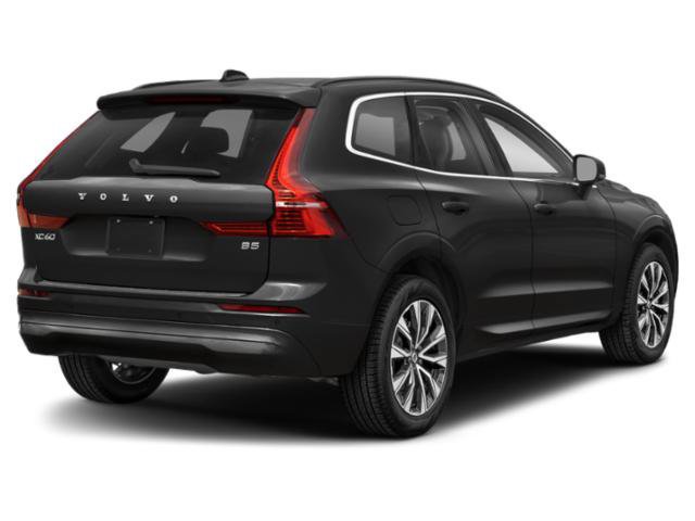 Used 2023 Volvo XC60 B5 Core w/ Climate Package FWD image 3