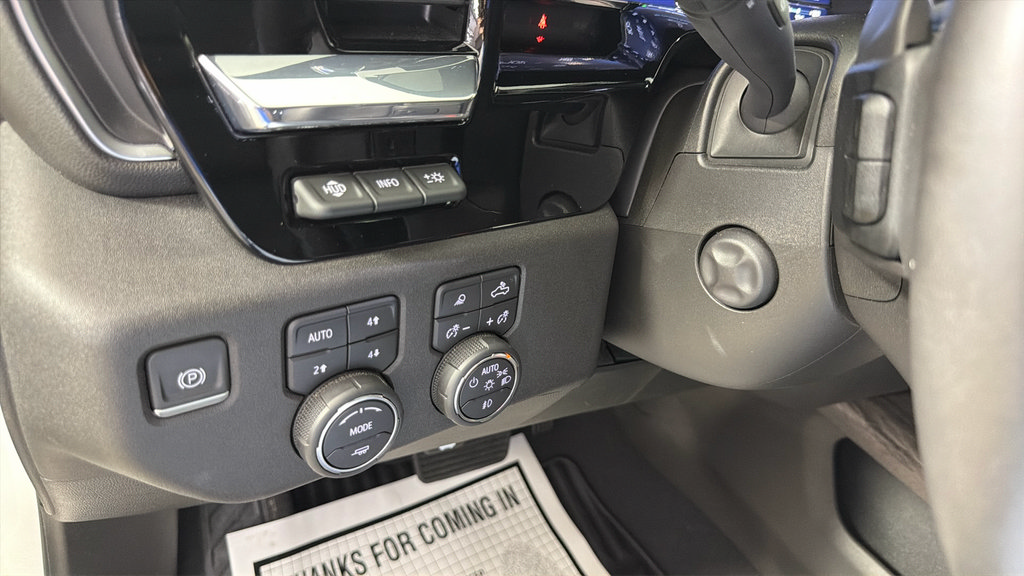 Certified 2024 Chevrolet Silverado 1500 LTZ w/ Technology Package AWD/4WD image 20
