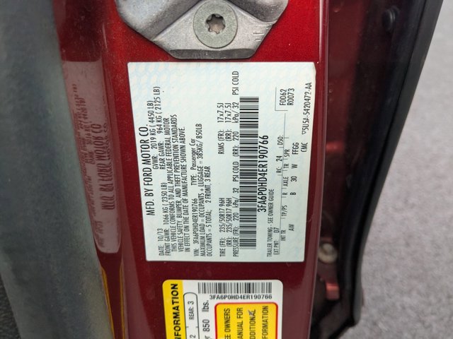 Used 2014 Ford Fusion SE image 20