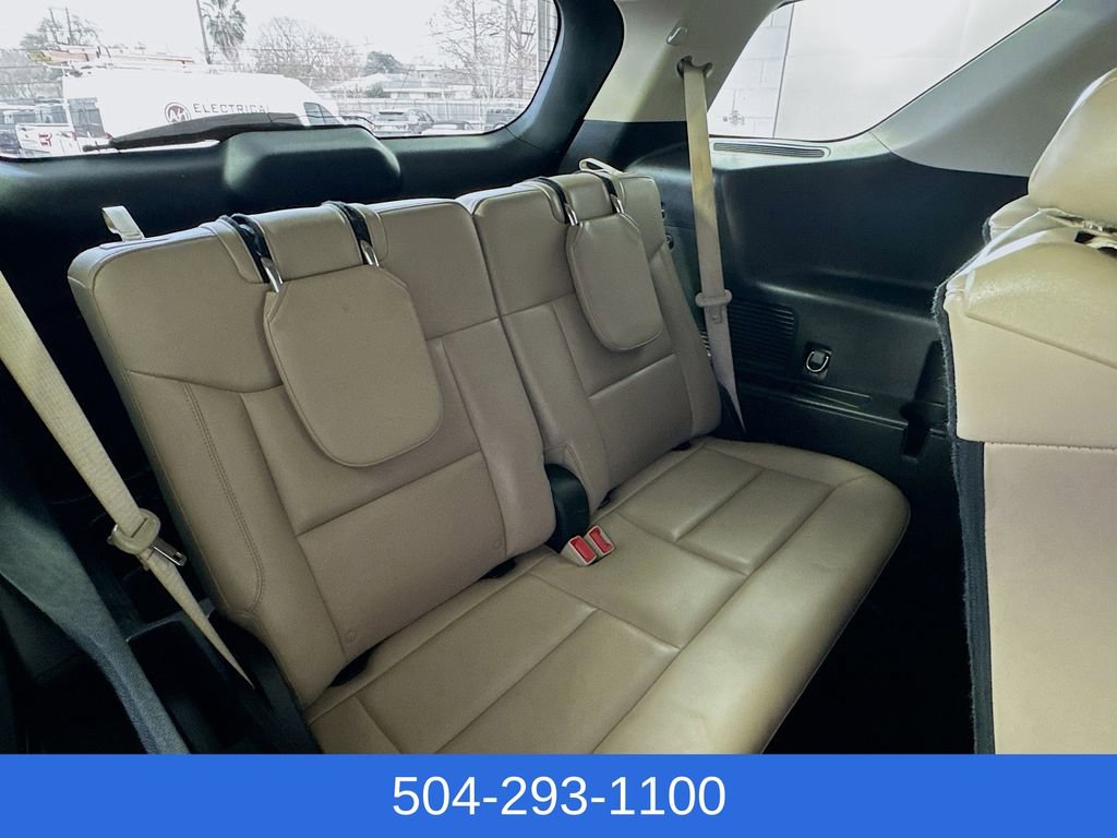 Used 2022 Ford Explorer XLT w/ Equipment Group 202A image 28