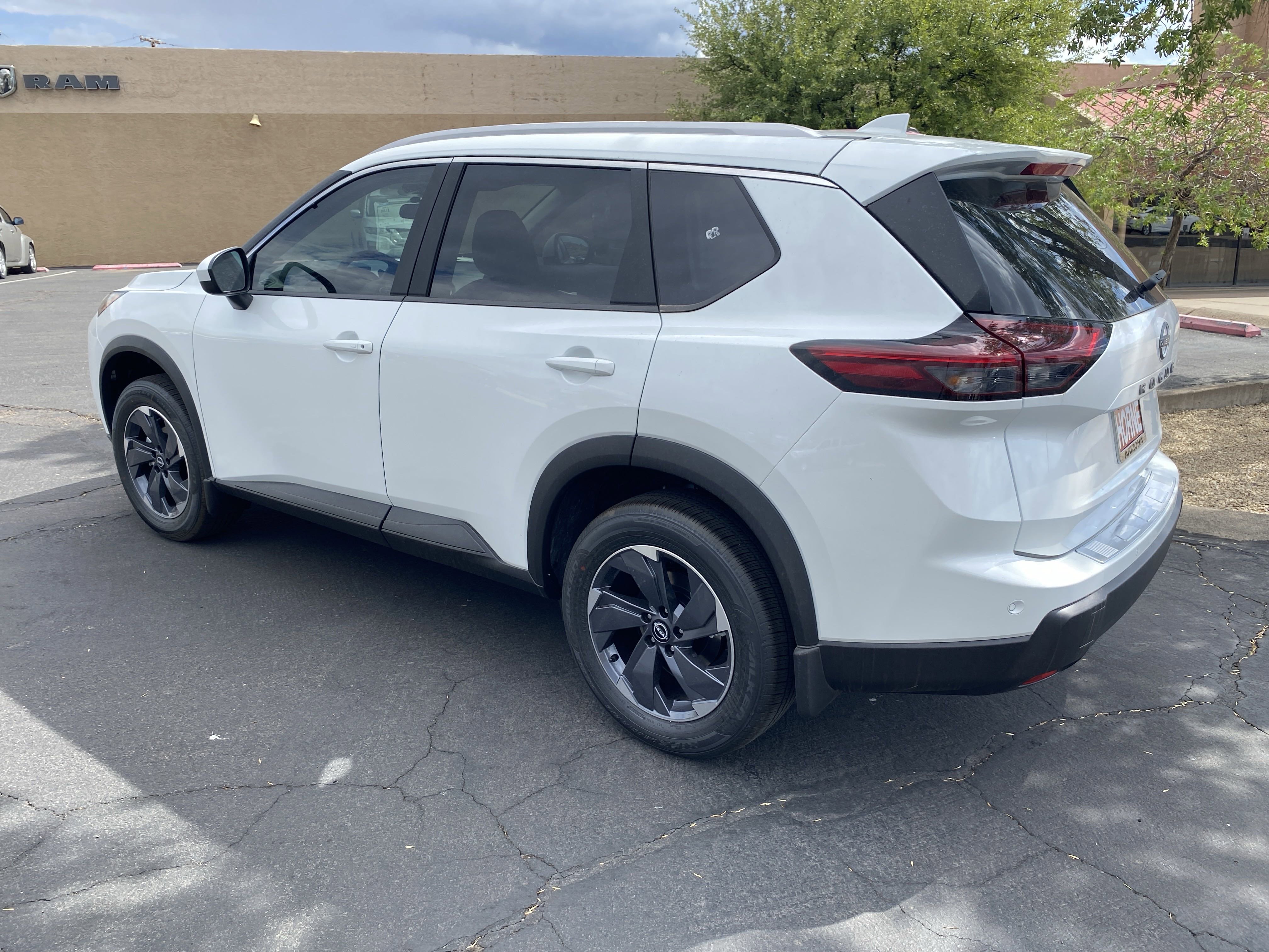 New 2025 Nissan Rogue SV w/ SV Premium Package image 2