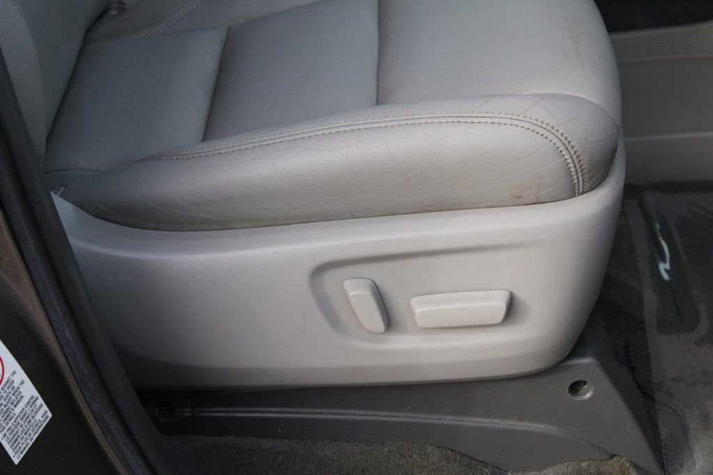 Used 2015 Toyota Sienna XLE Premium image 21