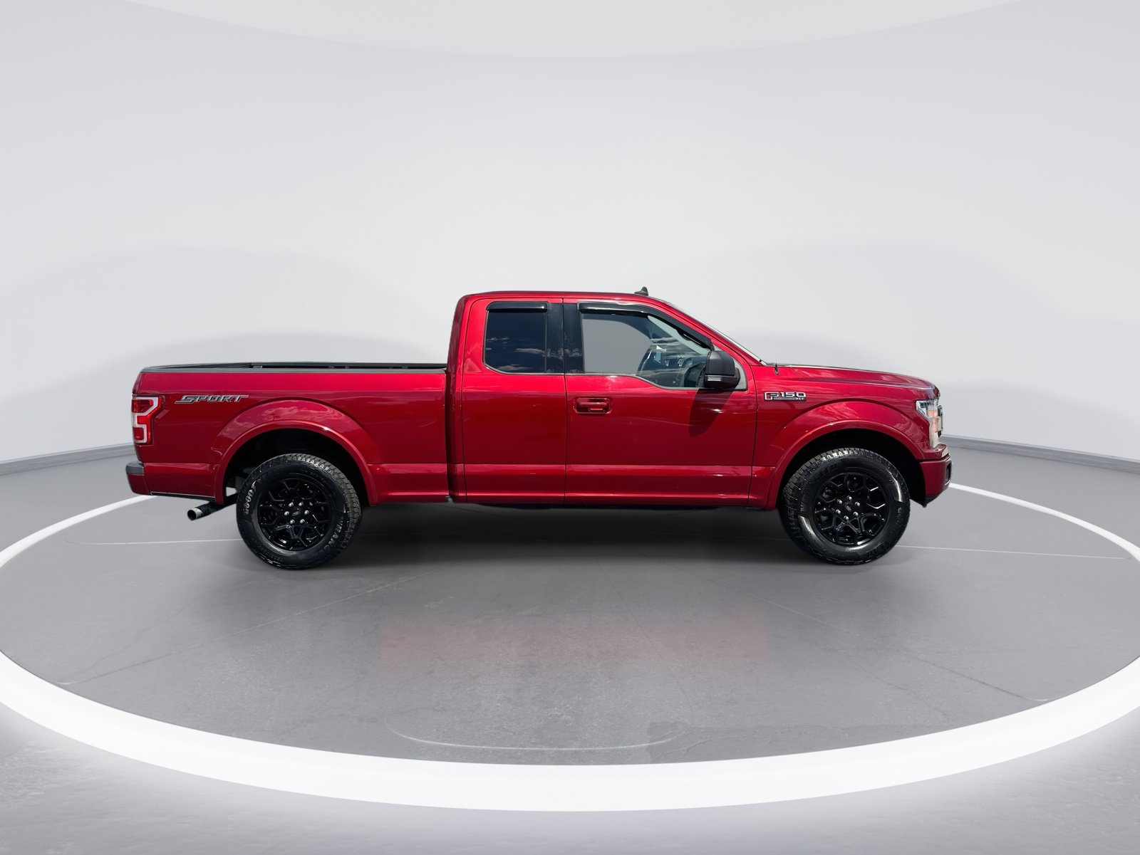Used 2019 Ford F150 XLT w/ Equipment Group 302A Luxury RWD image 10