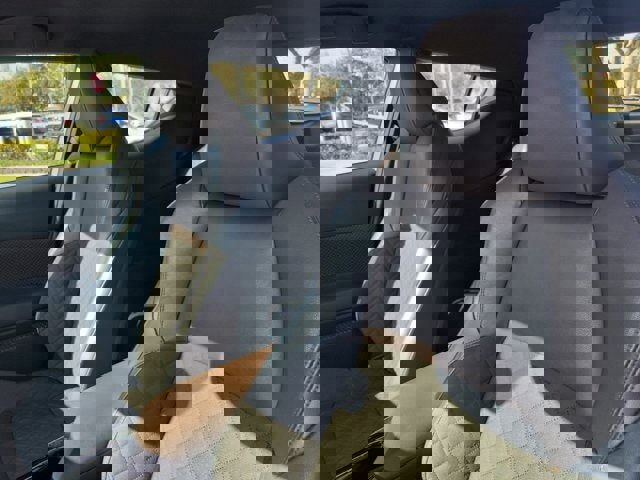 Used 2019 Toyota C-HR Limited image 20