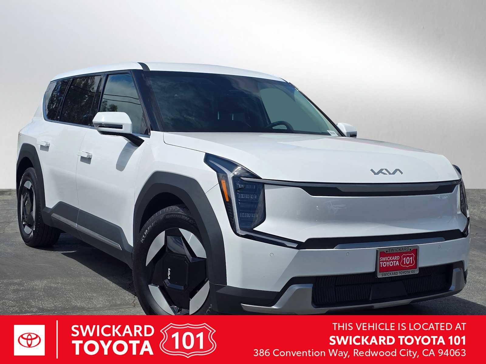 Used 2026 Kia EV9 Light