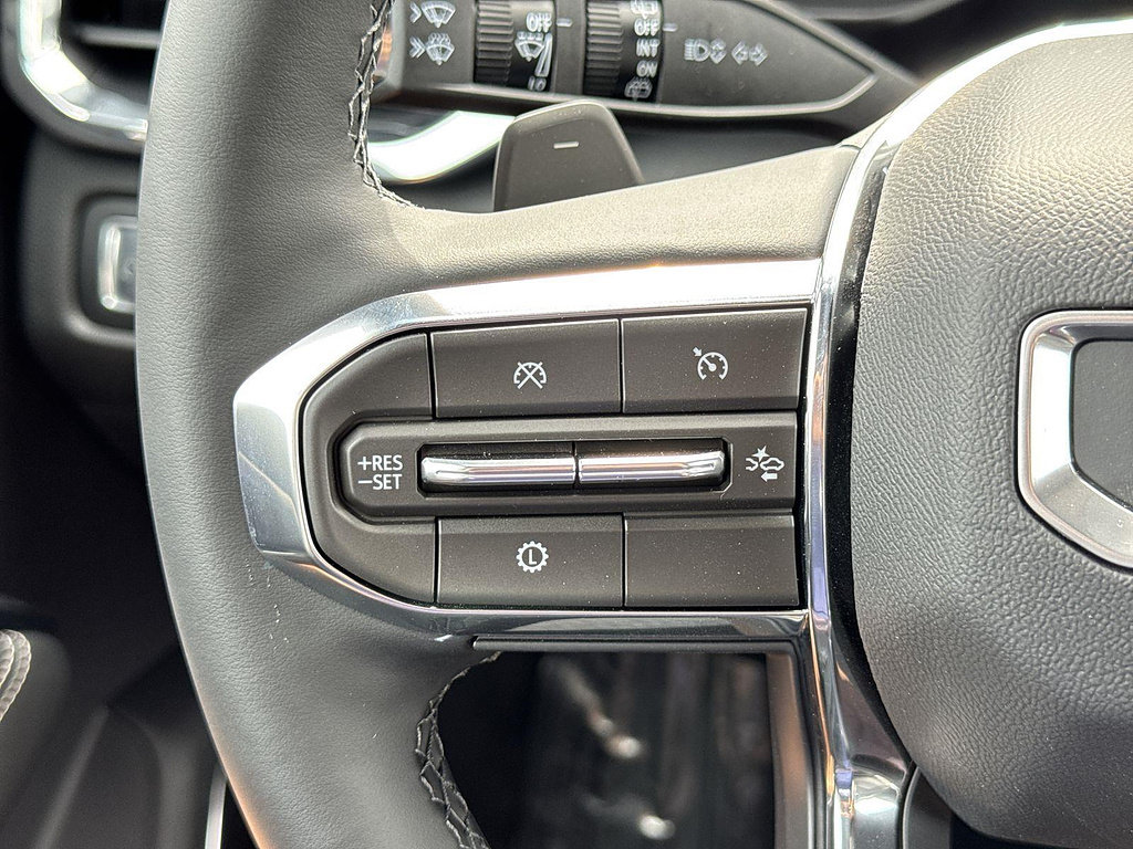 New 2026 GMC Acadia Elevation FWD image 9