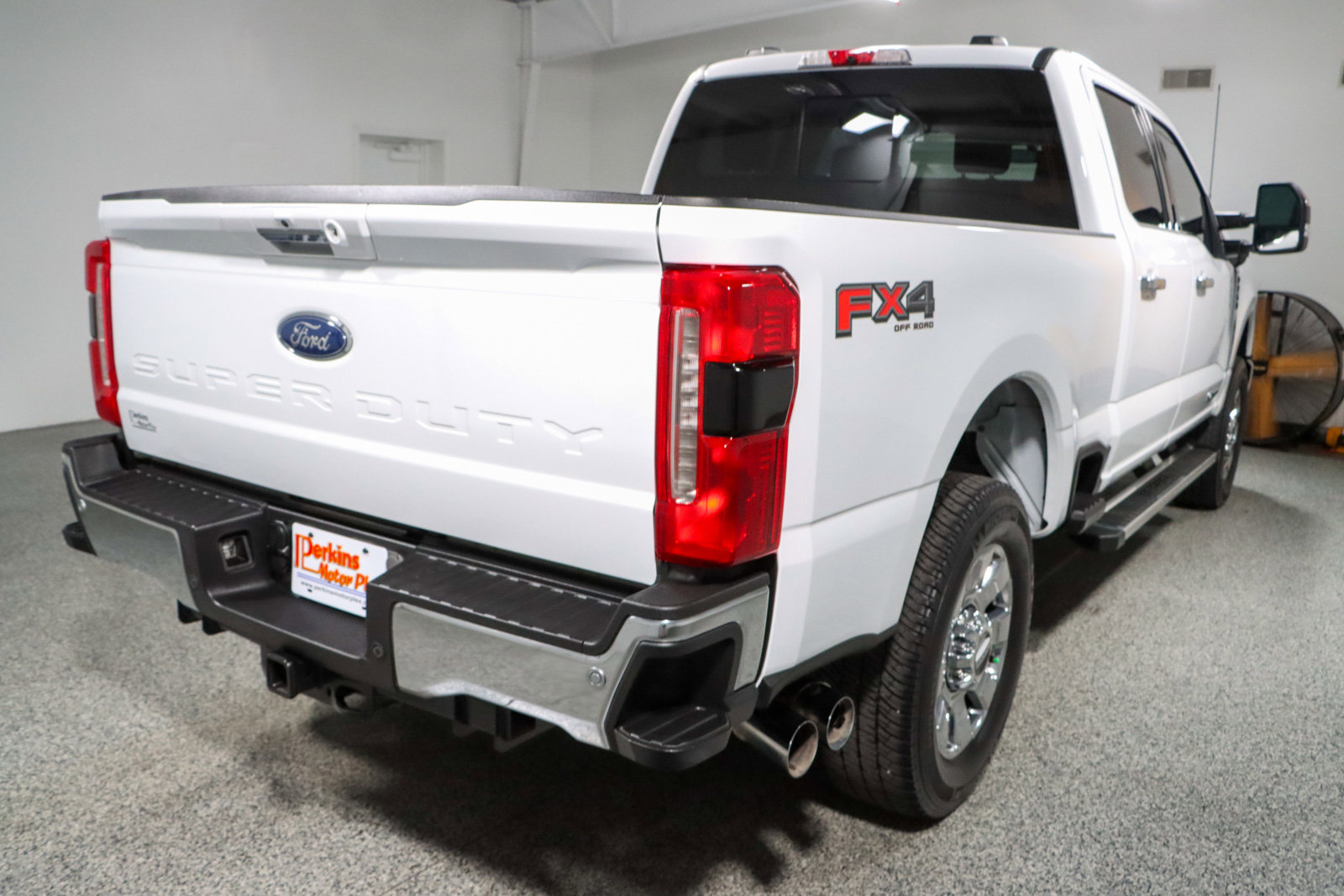 Used 2023 Ford F250 Lariat w/ Tow Technology Package AWD/4WD image 7