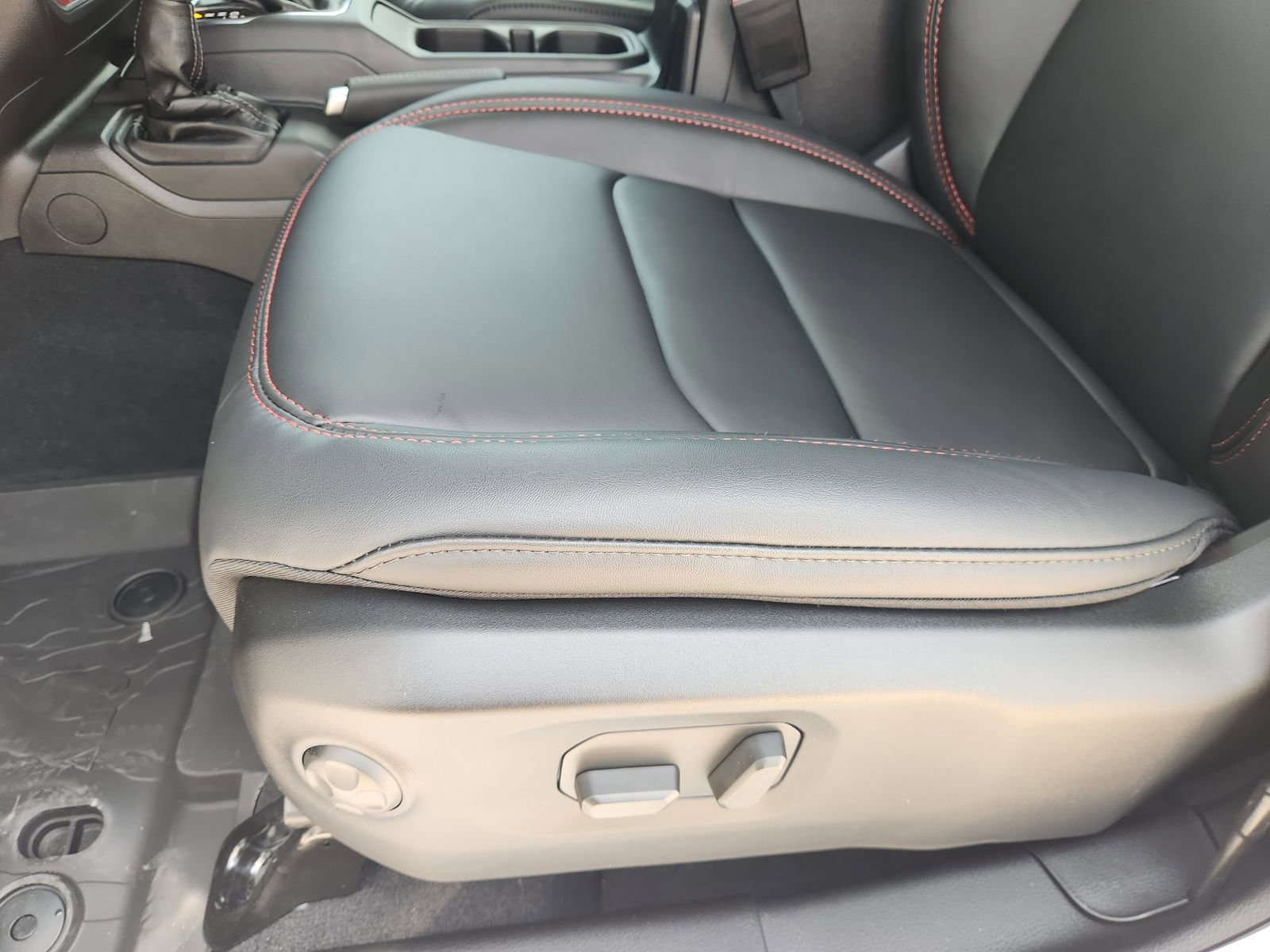 New 2026 Jeep Gladiator Rubicon AWD/4WD image 19